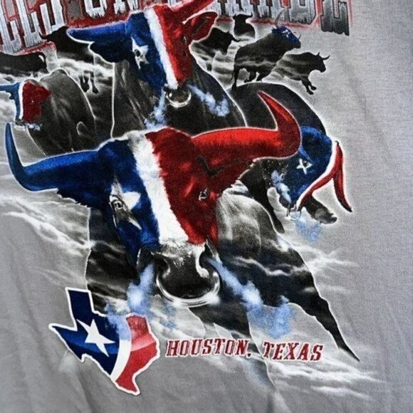 Bulls on Parade Houston Texans Tee size XL NWOT Grey Short Sleeve Tee - Picture 12 of 16